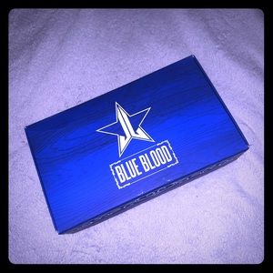Jeffree ⭐️ Cosmetics Blue Blood Pallet